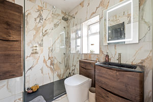 Photo 8- click for photo gallery